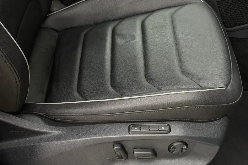 Volkswagen Tiguan din 2021 cu 171.203 km - oferta VOL164227 - foto 27