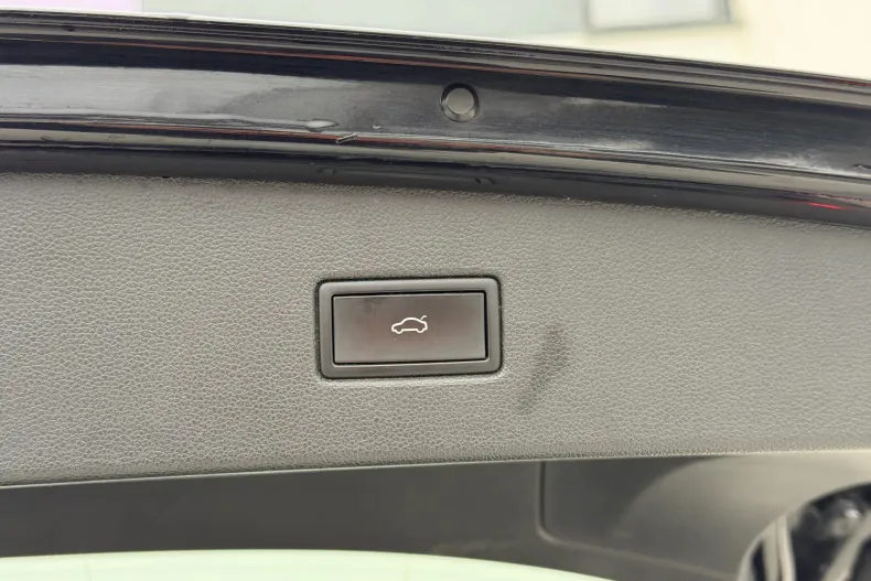 Volkswagen Tiguan din 2021 cu 171.203 km - oferta VOL164227 - foto 32