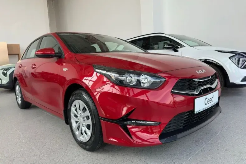 Kia Ceed din 2024 cu 1.250 km - oferta KIA164228 - foto 4
