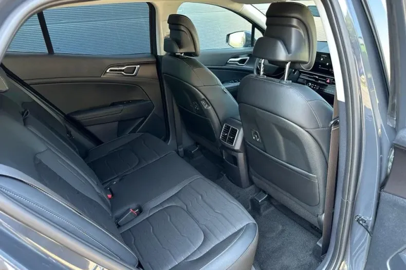 Kia Sportage din 2025 cu 1 km - oferta KIA164229 - foto 12