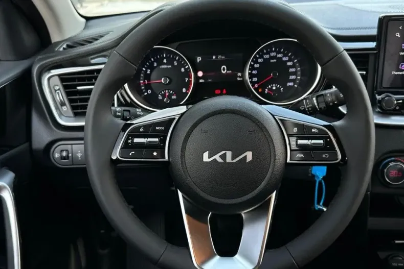 Kia XCeed din 2025 cu 1 km - oferta KIA164232 - foto 11