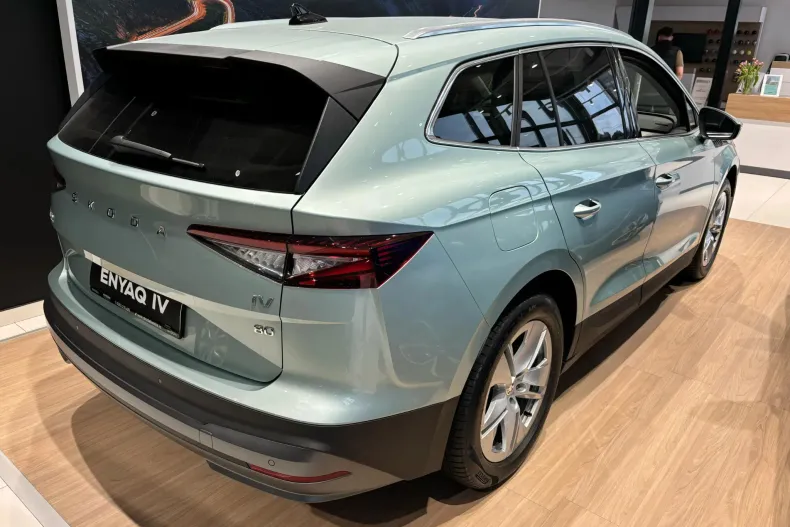 Skoda Enyaq din 2023 cu 144 km - oferta SKO164233 - foto 4