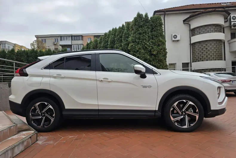 Mitsubishi Eclipse Cross din 2022 cu 82.000 km - oferta MIT164242 - foto 6