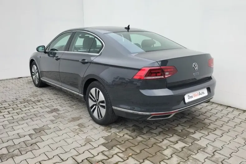 Volkswagen Passat din 2020 cu 45.625 km - oferta VOL164248 - foto 2