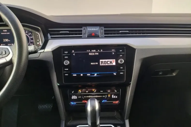 Volkswagen Passat din 2021 cu 88.370 km - oferta VOL164249 - foto 8