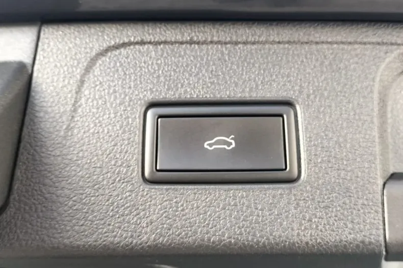 Volkswagen Passat din 2021 cu 88.370 km - oferta VOL164249 - foto 15