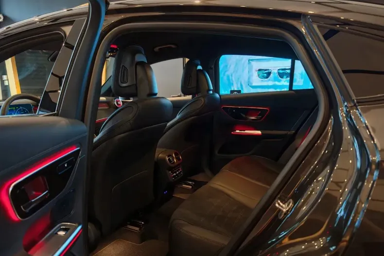 Mercedes-Benz GLC Coupe din 2025 cu 4.500 km - oferta MER164253 - foto 18