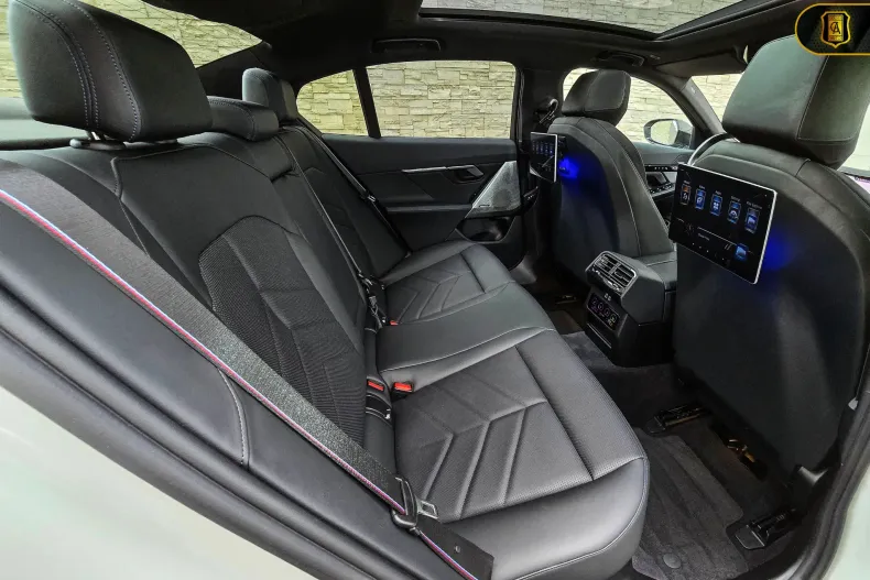 BMW Seria 5 din 2024 cu 58.900 km - oferta BMW164262 - foto 22