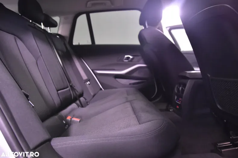 BMW Seria 3 din 2023 cu 80.479 km - oferta BMW164273 - foto 12