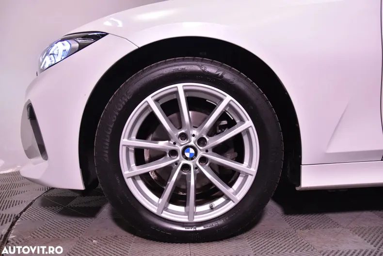 BMW Seria 3 din 2023 cu 80.479 km - oferta BMW164273 - foto 13