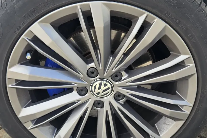 Volkswagen Passat din 2019 cu 136.483 km - oferta VOL164275 - foto 24