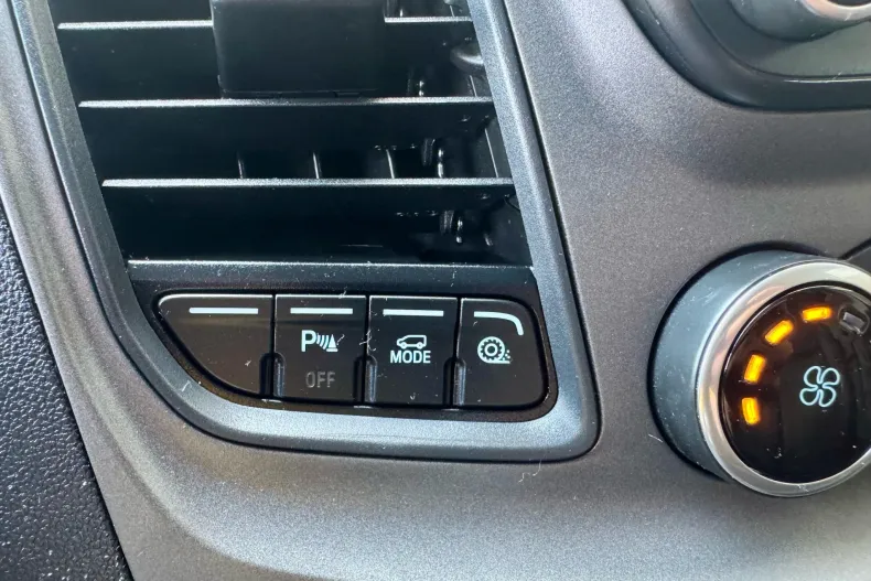 Ford Transit Custom din 2020 cu 120.896 km - oferta FOR164279 - foto 16