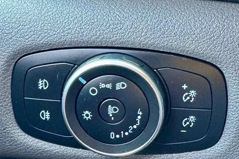 Ford Transit Custom din 2020 cu 120.896 km - oferta FOR164279 - foto 20