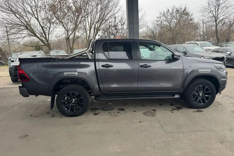 Toyota Hilux din 2024 cu 26.000 km - oferta TOY164282 - foto 4