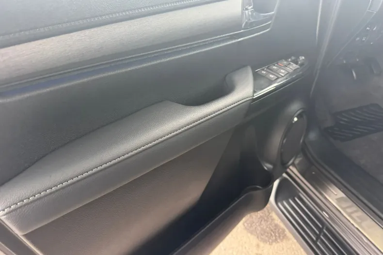 Toyota Hilux din 2024 cu 26.000 km - oferta TOY164282 - foto 12