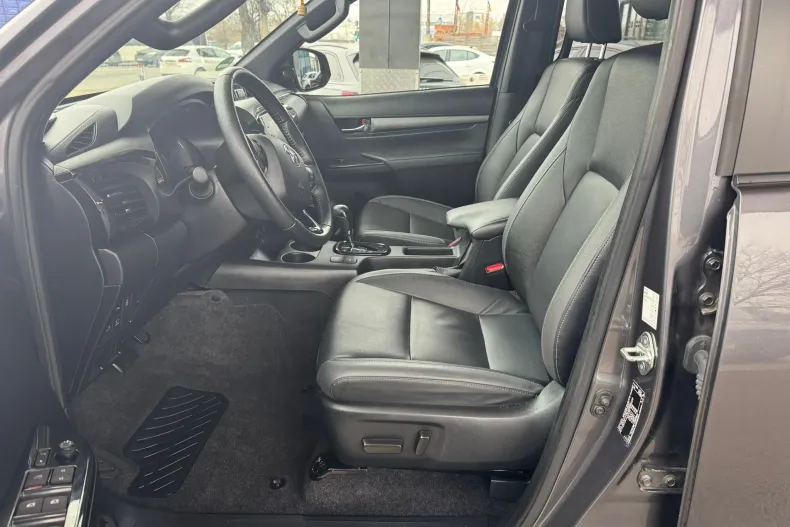 Toyota Hilux din 2024 cu 26.000 km - oferta TOY164282 - foto 13
