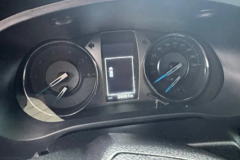 Toyota Hilux din 2024 cu 26.000 km - oferta TOY164282 - foto 16