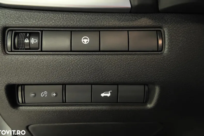 Nissan X-Trail din 2025 cu 24.700 km - oferta NIS164284 - foto 22