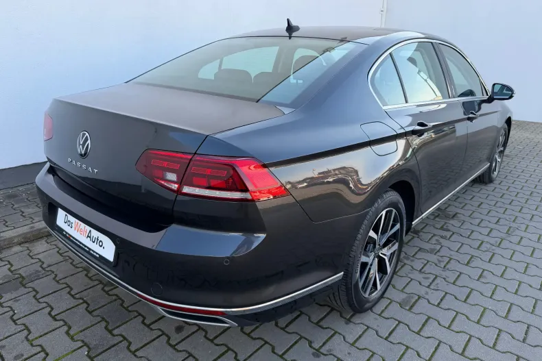 Volkswagen Passat din 2021 cu 40.500 km - oferta VOL164286 - foto 4