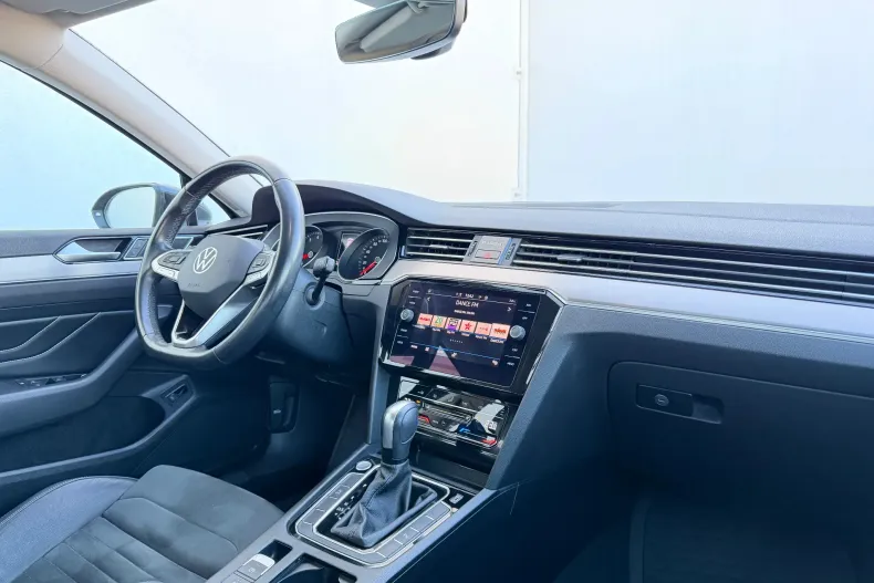 Volkswagen Passat din 2021 cu 40.500 km - oferta VOL164286 - foto 7