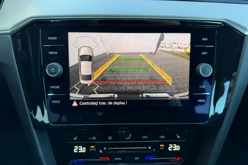 Volkswagen Passat din 2021 cu 40.500 km - oferta VOL164286 - foto 14