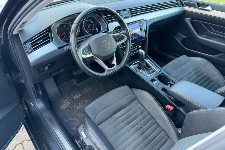 Volkswagen Passat din 2021 cu 40.500 km - oferta VOL164286 - foto 19