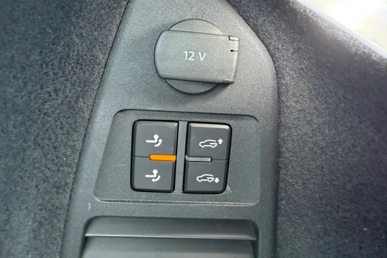 Volkswagen Touareg din 2022 cu 99.500 km - oferta VOL164288 - foto 5