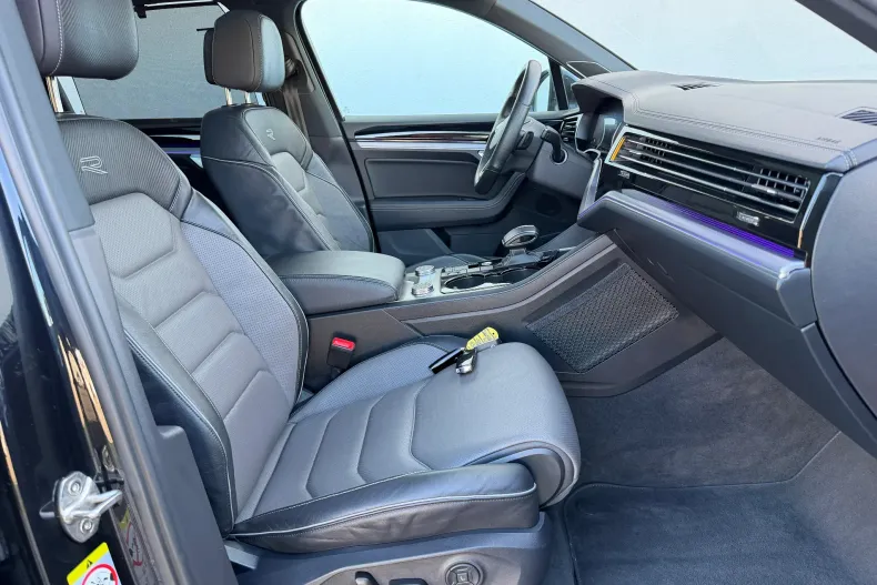 Volkswagen Touareg din 2022 cu 99.500 km - oferta VOL164288 - foto 10