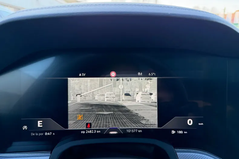 Volkswagen Touareg din 2022 cu 99.500 km - oferta VOL164288 - foto 37