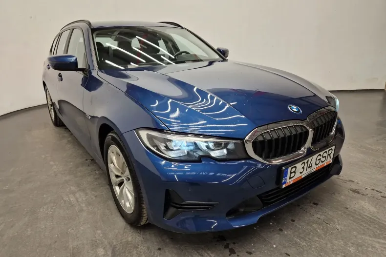 BMW Seria 3 din 2022 cu 61.595 km - oferta BMW164295 - foto 4
