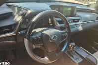 Lexus Seria ES din 2019 cu 137.694 km - oferta LEX164300 - foto 4