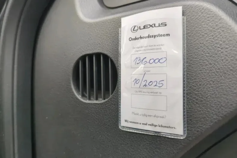 Lexus Seria ES din 2019 cu 137.694 km - oferta LEX164300 - foto 13