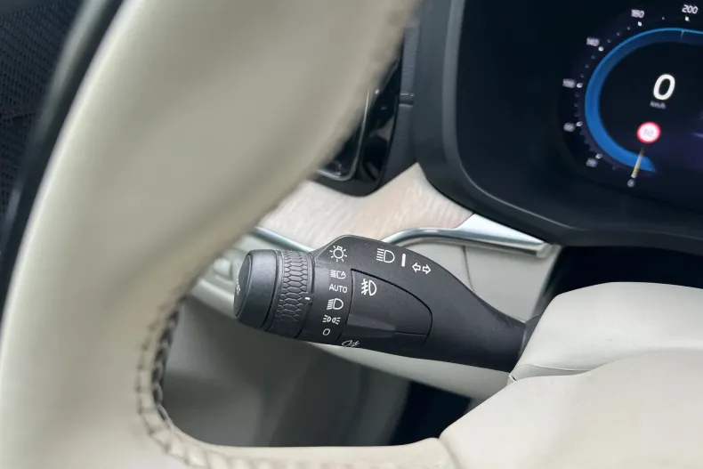 Volvo XC60 din 2021 cu 65.000 km - oferta VOL164304 - foto 22