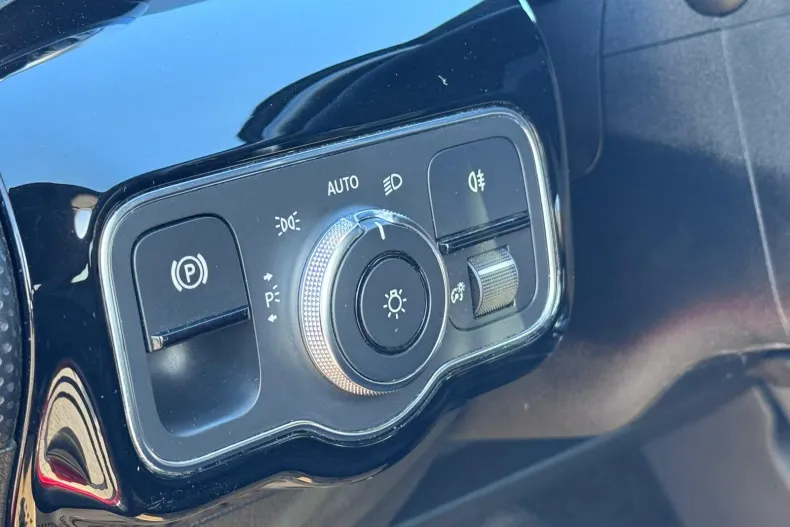 Mercedes-Benz CLA din 2019 cu 145.870 km - oferta MER164313 - foto 27