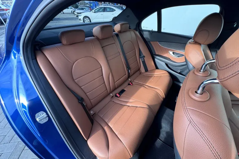 Mercedes-Benz C din 2019 cu 143.250 km - oferta MER164314 - foto 17