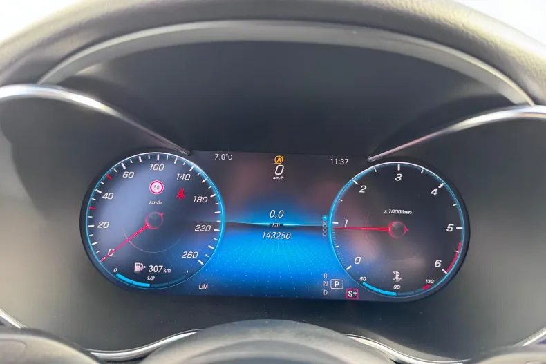 Mercedes-Benz C din 2019 cu 143.250 km - oferta MER164314 - foto 27