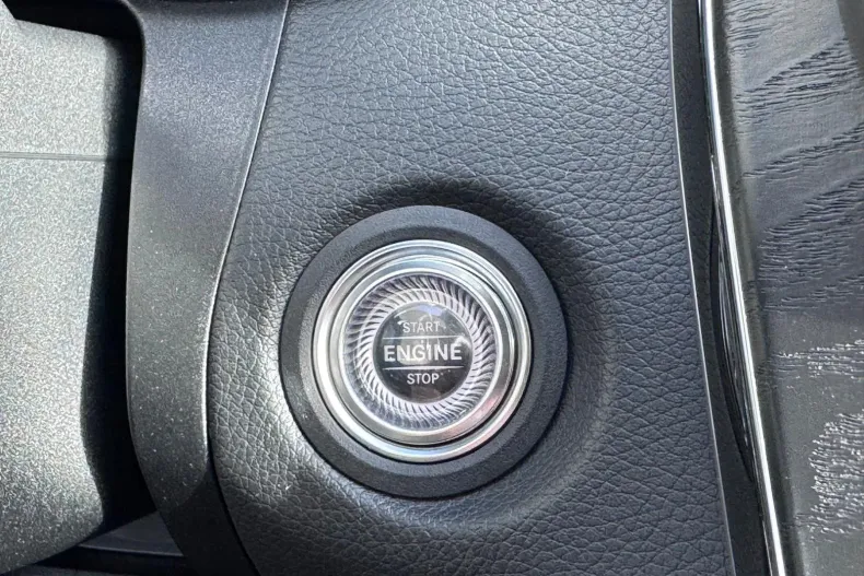 Mercedes-Benz C din 2019 cu 143.250 km - oferta MER164314 - foto 31