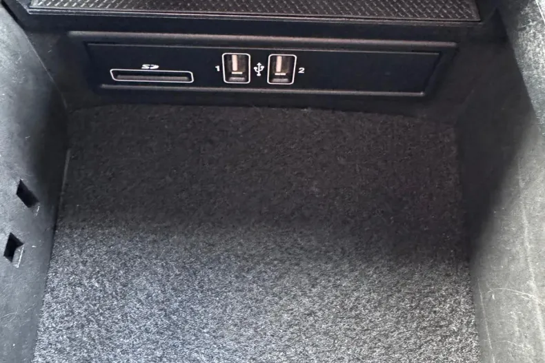 Mercedes-Benz C din 2019 cu 143.250 km - oferta MER164314 - foto 33