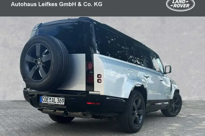 Land Rover Defender din 2023 cu 32.900 km - oferta LAN164317 - foto 4