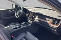 Volvo XC60 din 2024 cu 22.220 km - oferta VOL164318 - foto 3