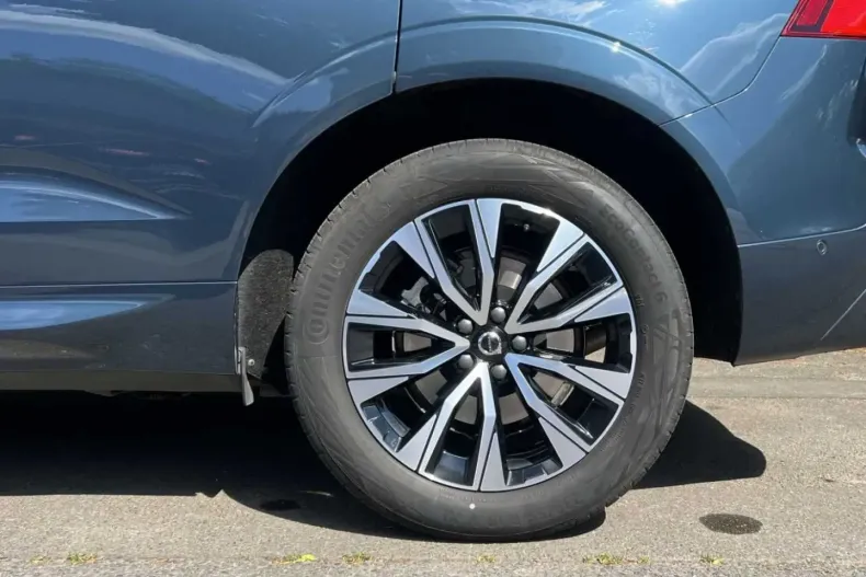 Volvo XC60 din 2024 cu 22.220 km - oferta VOL164318 - foto 9