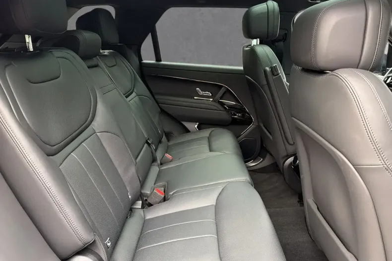 Land Rover Range Rover Sport din 2024 cu 31.241 km - oferta LAN164321 - foto 5