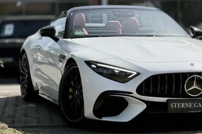 Mercedes-Benz SL 63 AMG din 2023 cu 35.100 km - oferta MER164323 - foto 1