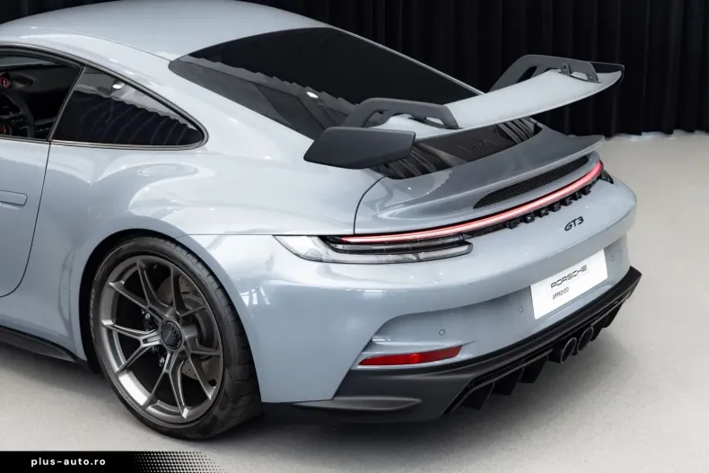 Porsche 911 din 2024 cu 2.000 km - oferta POR164335 - foto 9