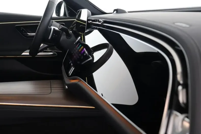 Mercedes-Benz E 400 din 2023 cu 31.000 km - oferta MER164336 - foto 16