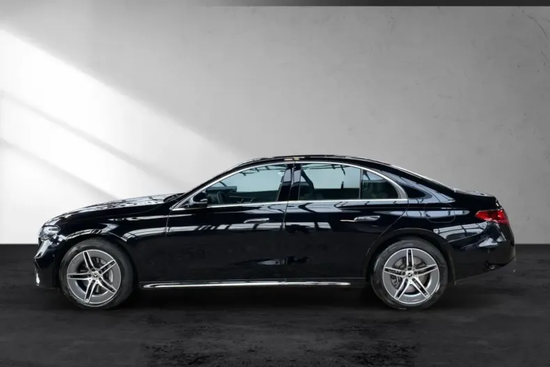 Mercedes-Benz E 300 din 2024 cu 14.390 km - oferta MER164337 - foto 3