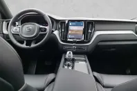 Volvo XC60 din 2024 cu 25.990 km - oferta VOL164341 - foto 4