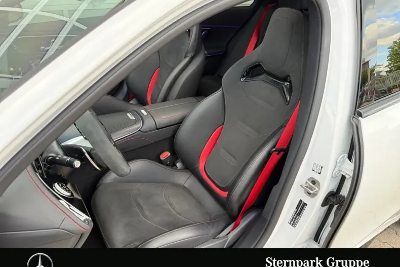 Mercedes-Benz E 53 AMG din 2025 cu 19.987 km - oferta MER164344 - foto 11