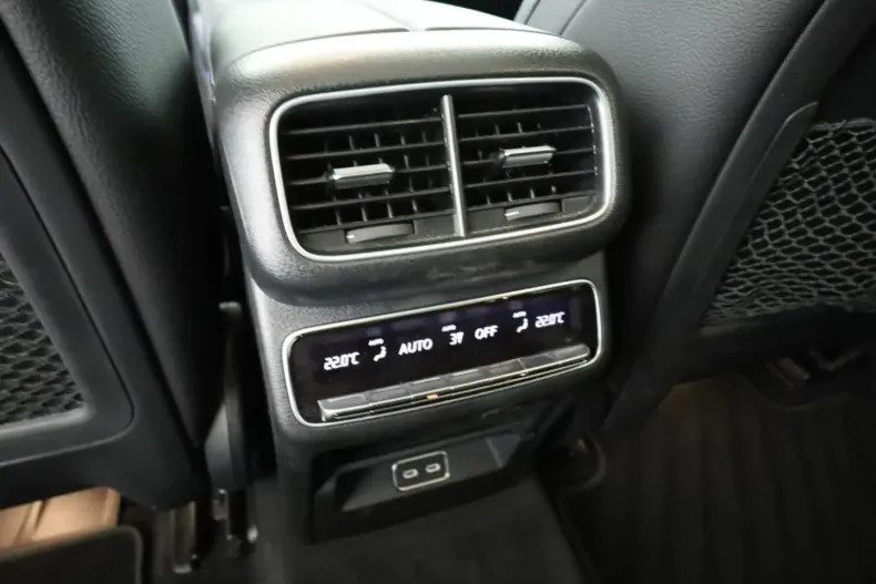 Mercedes-Benz GLE 350 din 2024 cu 51.339 km - oferta MER164349 - foto 24