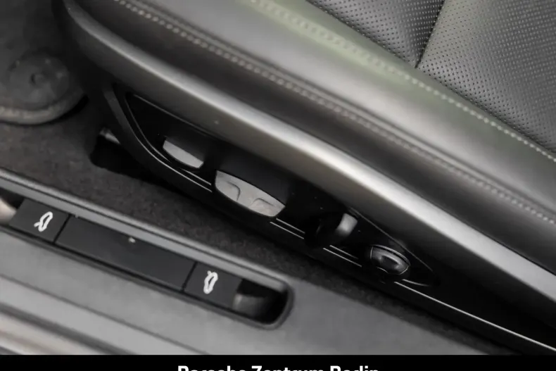 Porsche 992 din 2024 cu 20.569 km - oferta POR164350 - foto 15